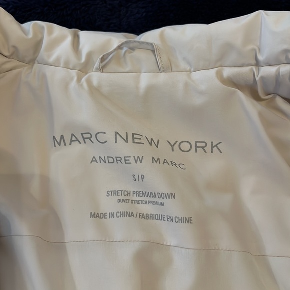 Cream colored puffy vest, very good condition. - Picture 6 of 6